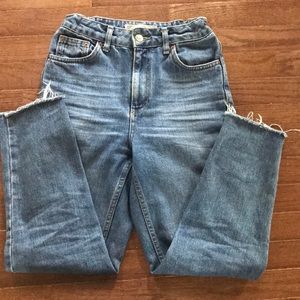 topshop highwaisted denim mom jeans